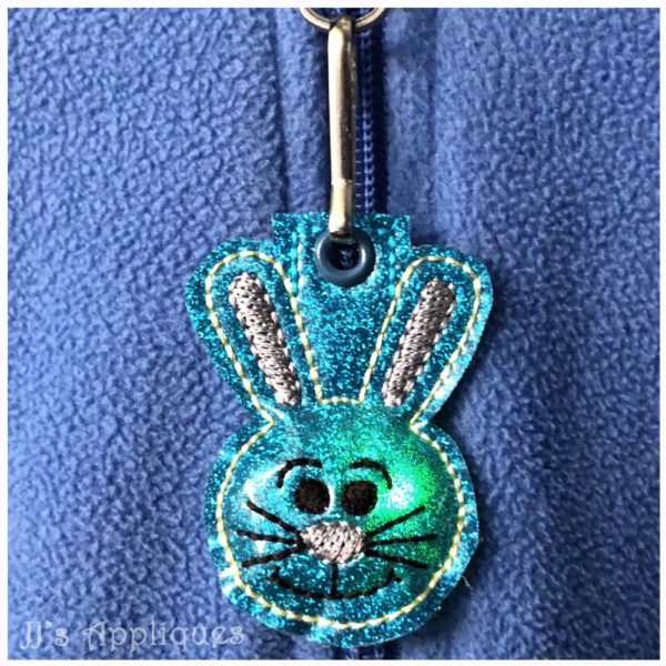 Flashing Bunny Boy Face Zipper Pull