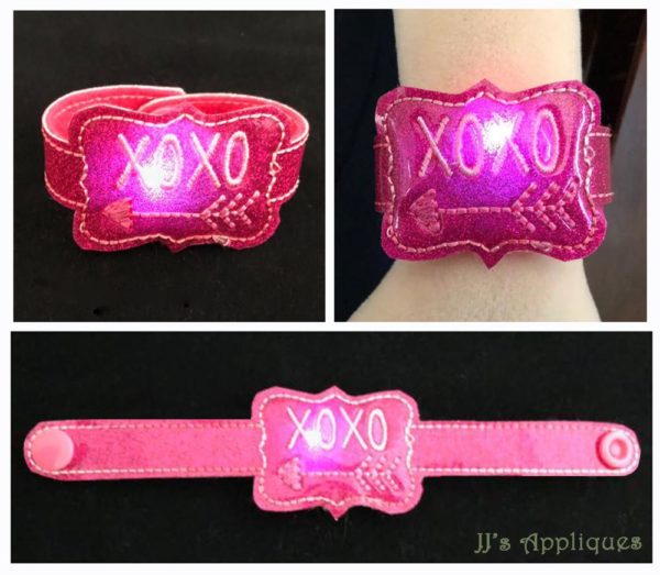 Flashing Valentine XXOO Bracelet