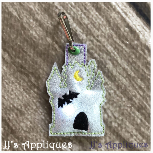 Flashing Haunted House Zipper Pull