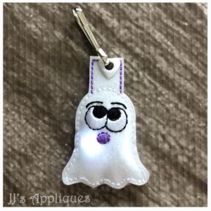 Flashing Ghost Zipper Pull